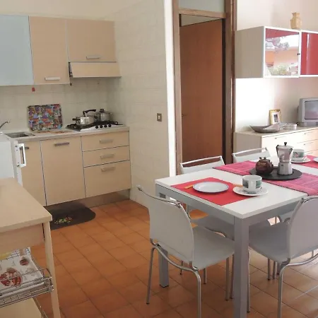 Lägenhet Beautiful Three-room With Garden By Beahost *